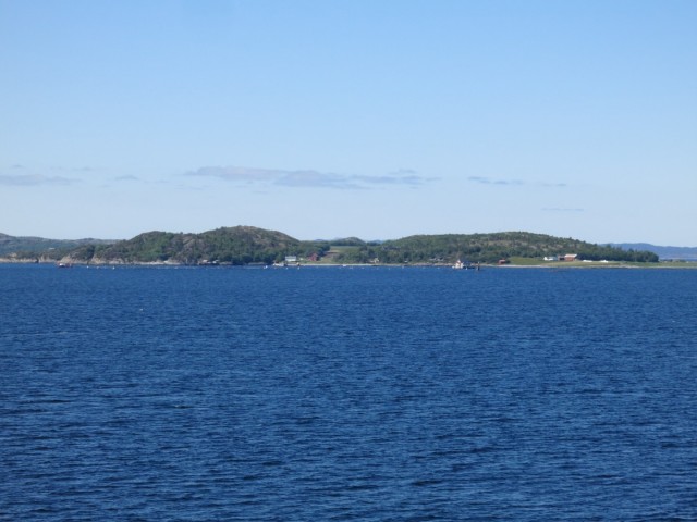 Hurtigruten_2015-06-27_12-14